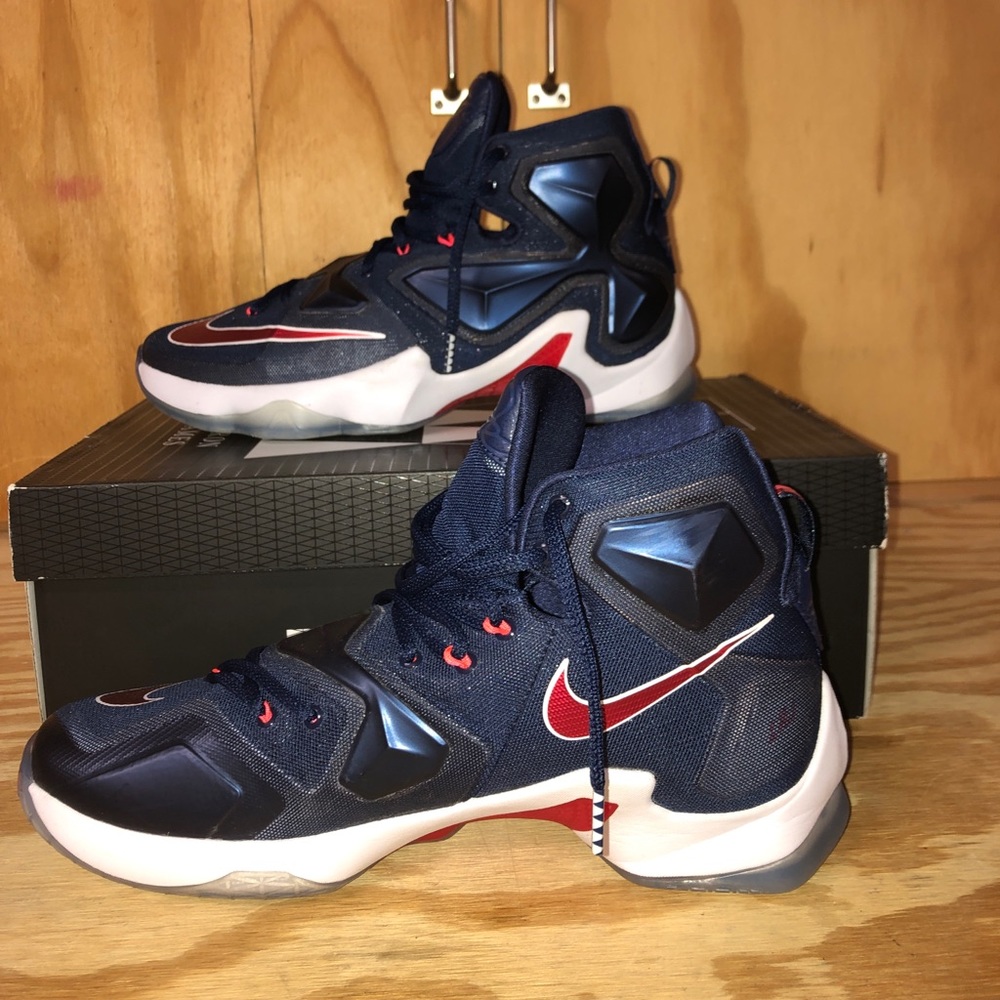Nike Lebron 13
